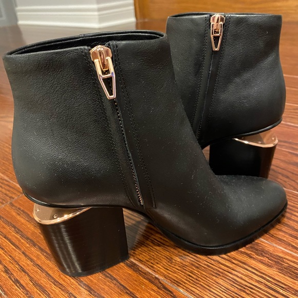 Alexander Wang Gabi Boots Rose Gold shoes size 35 new - Picture 4 of 5
